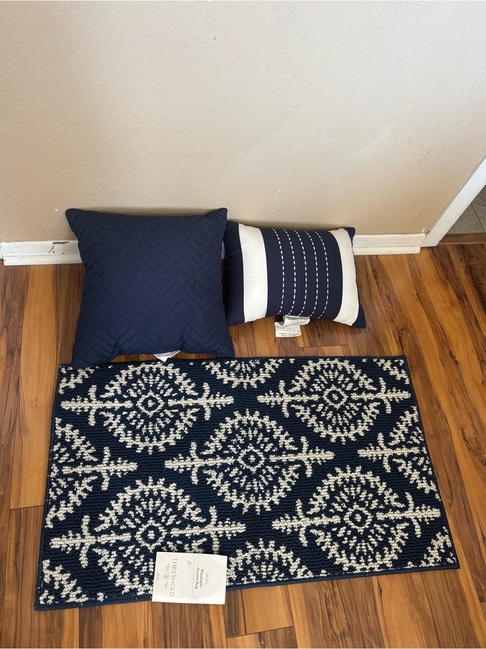 Threshold Navy white Decorative Accent Rug and Pillows
